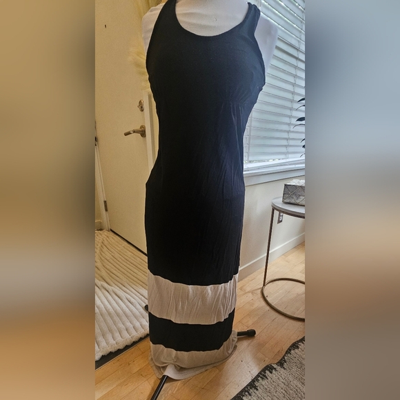 Mossimo Black & Tan Colorblock Maxi Dress Racer Back Size Small - Picture 7 of 8